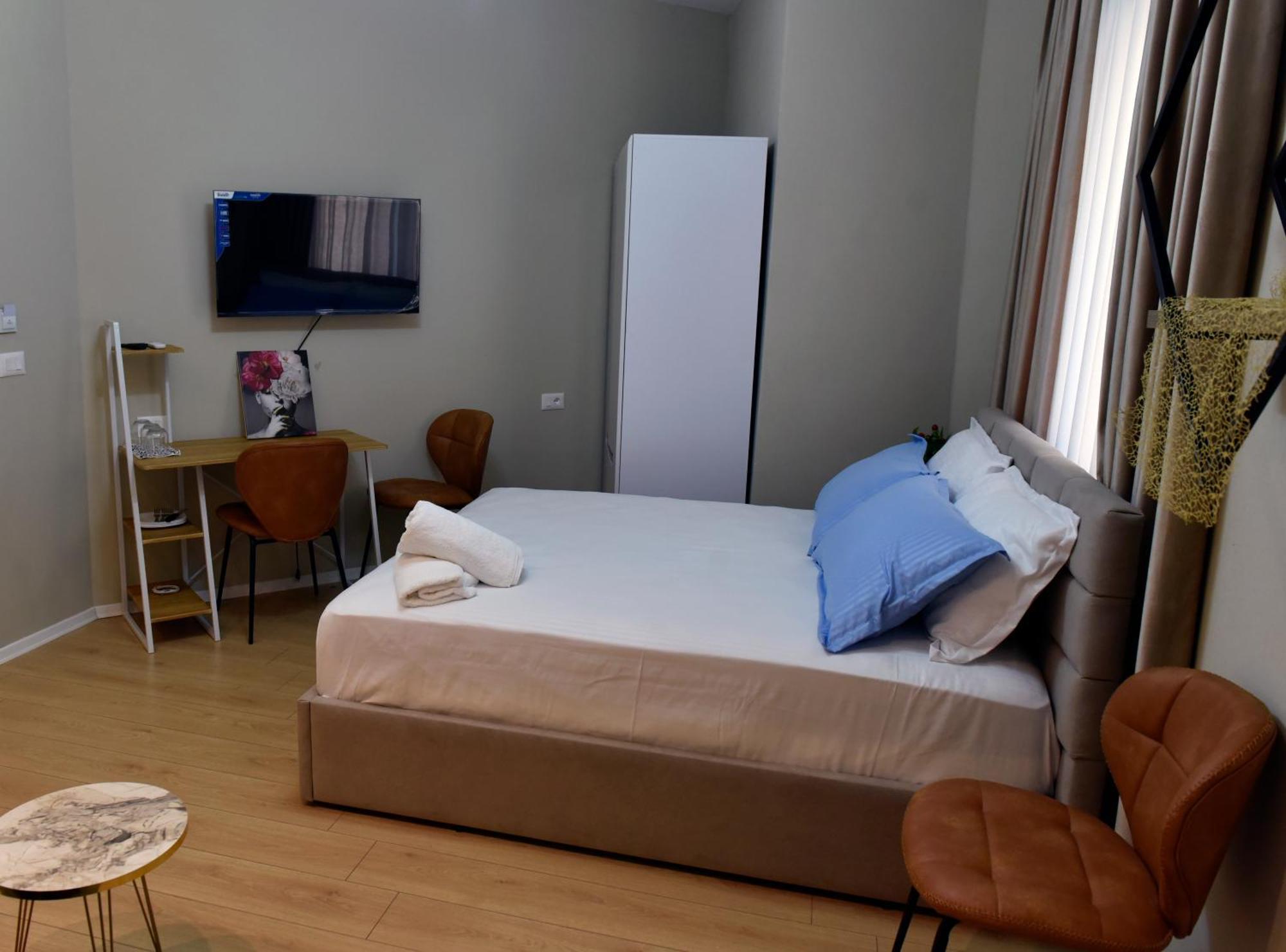 City Center Rooms And Apartments Durres Exterior photo