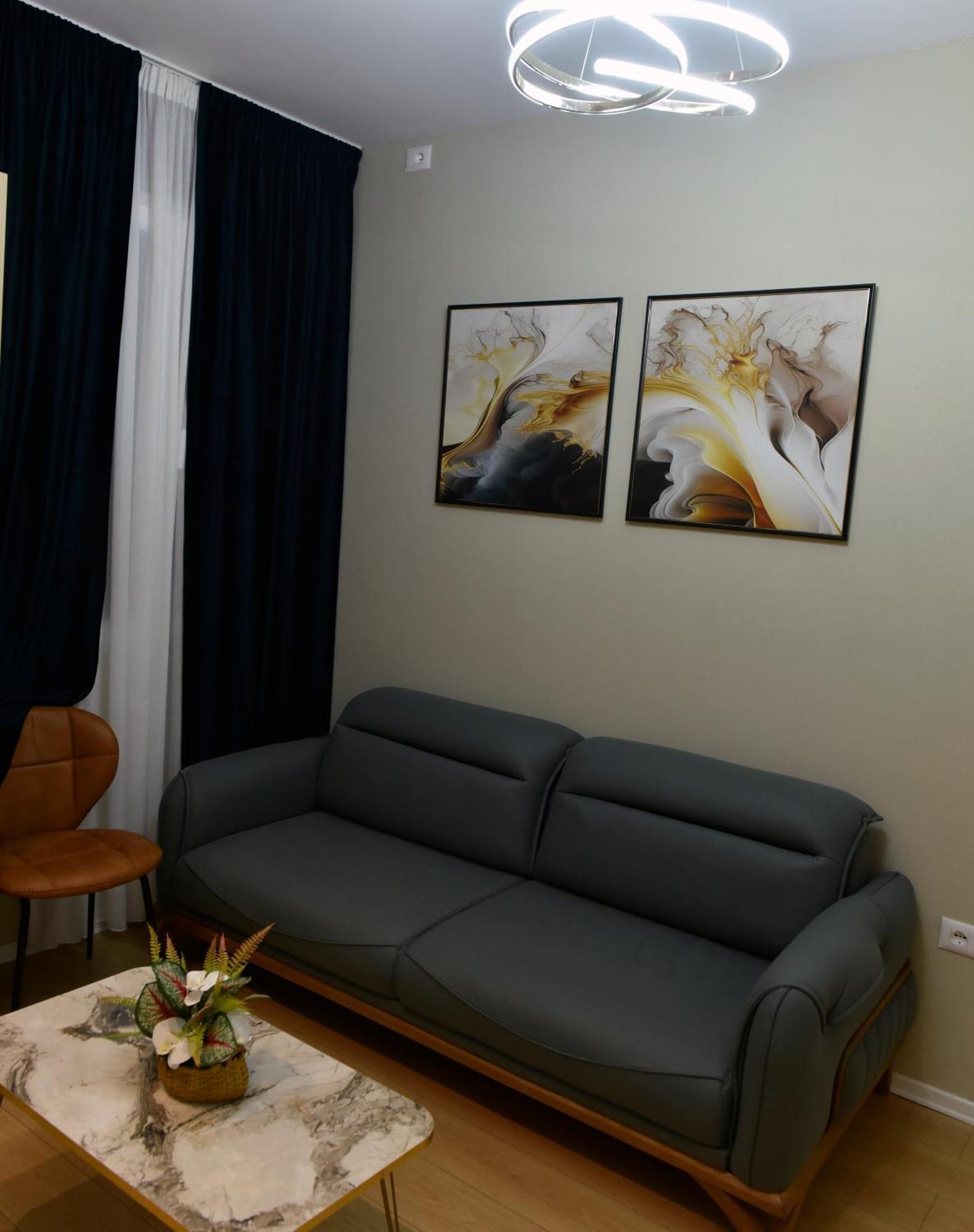 City Center Rooms And Apartments Durres Exterior photo